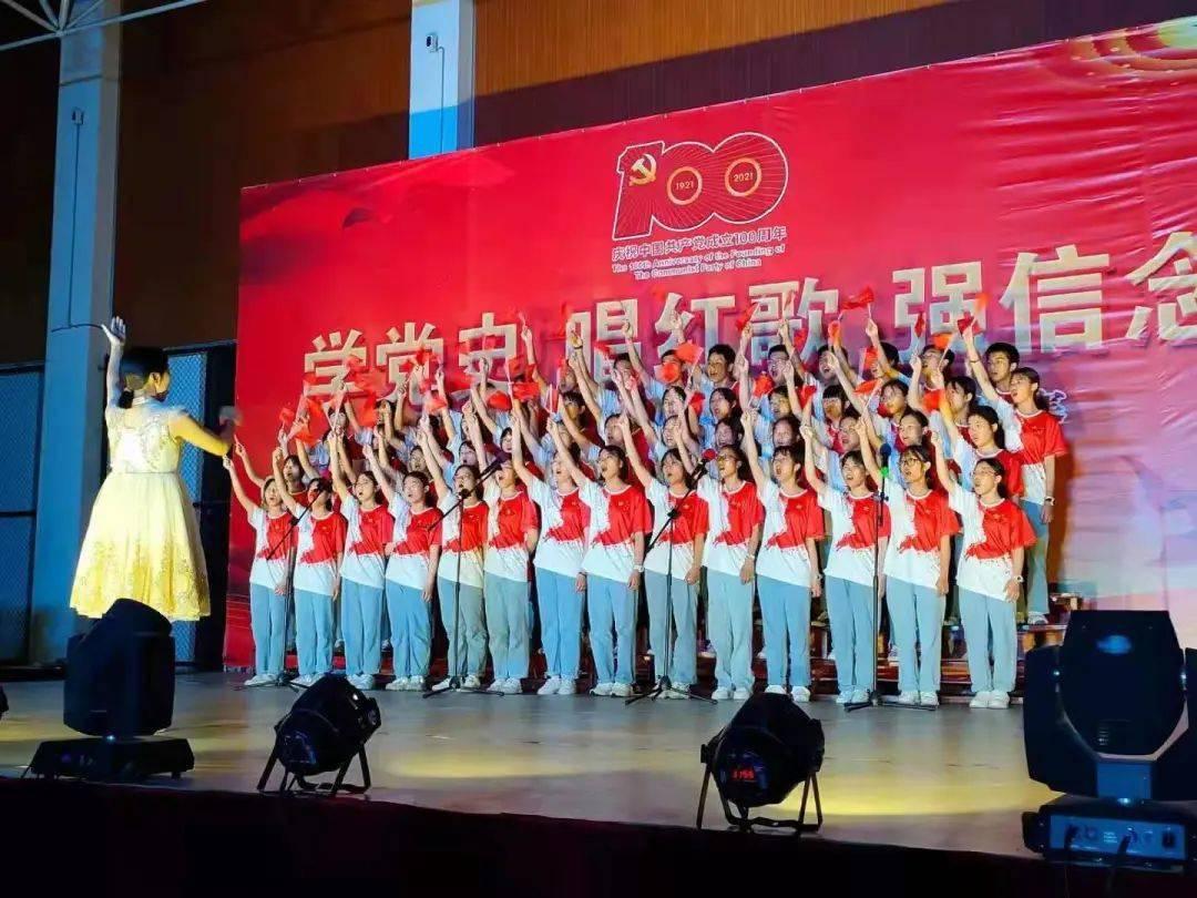 春运列车首秀——乘高铁感受大美沈阳