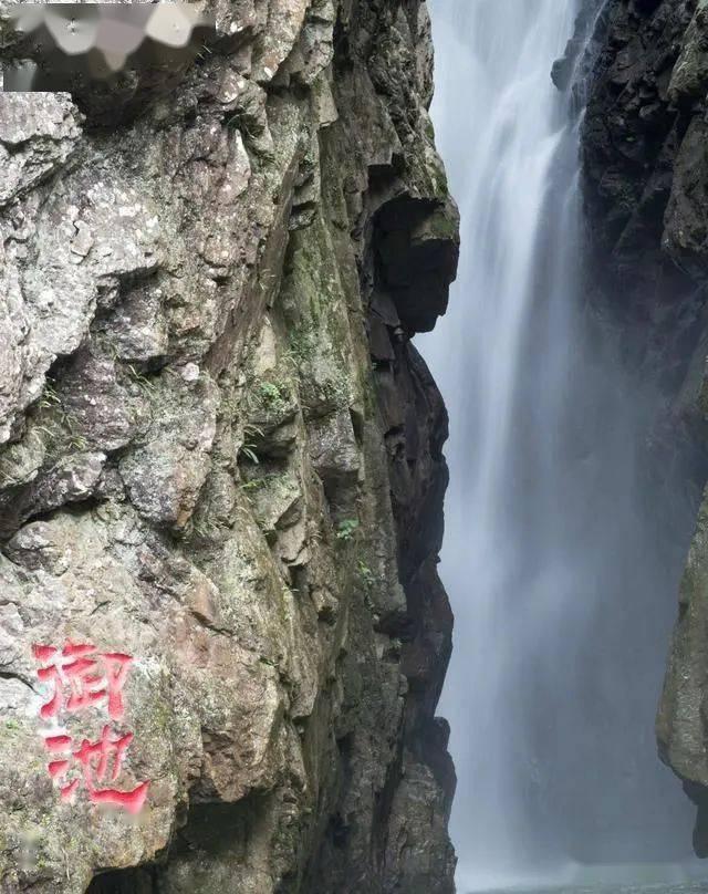 壁挂式大口径排管暖气片