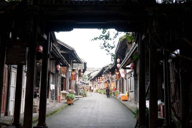 救援水管工